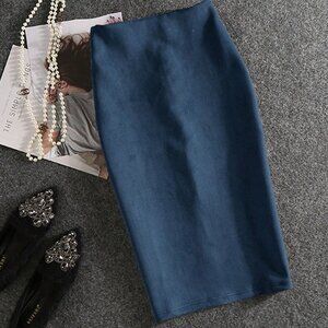 Navy Blue Casual Women's Velvet Faux Deerskin Skirt with Zipper Back Slit